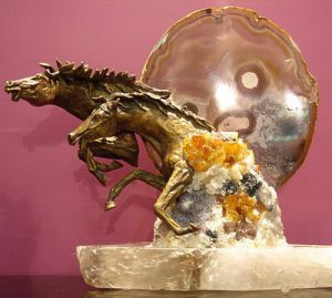 Скульптура "Два коня" ― Звезда